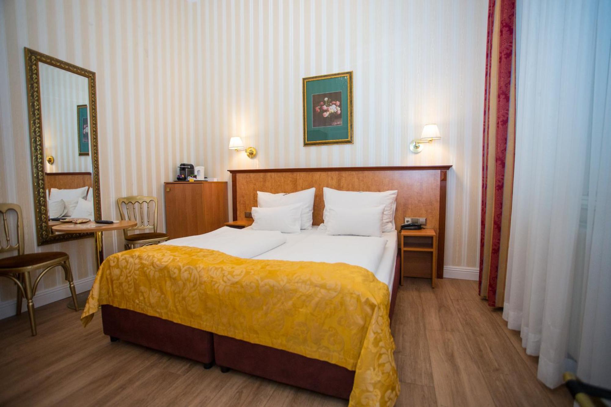 Opera Am Operneck Self Check In Apartamento Viena Exterior foto
