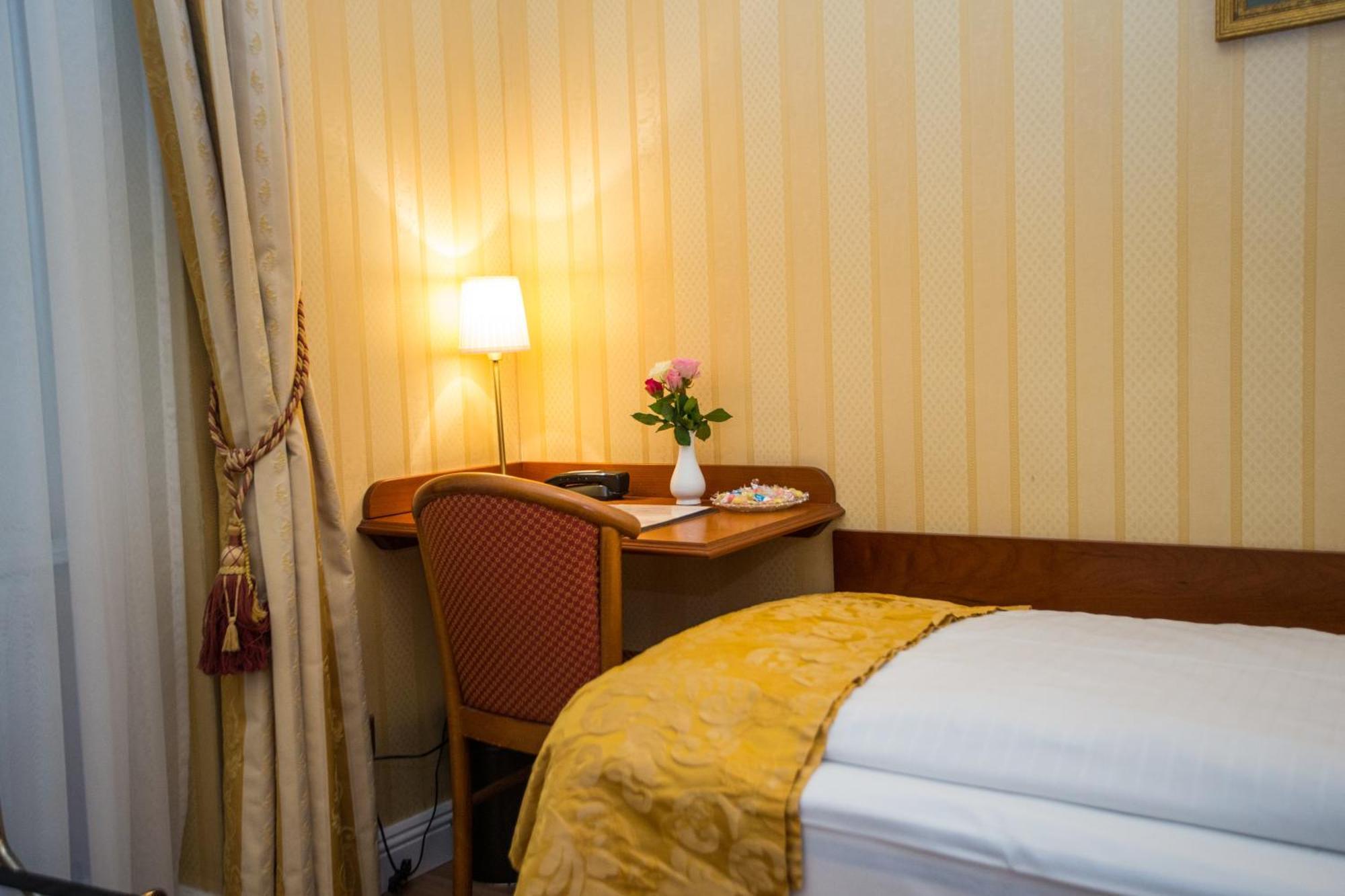 Opera Am Operneck Self Check In Apartamento Viena Exterior foto